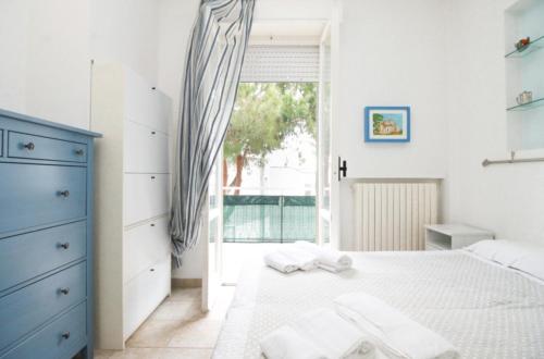 Two-Bedroom Apartment image 7