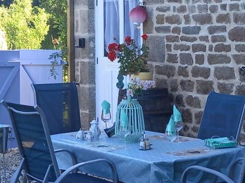 Iekārtas, Mortain-Bocage - 2-Bed Wisteria Cottage Sleeps 4 in Notre-Dame-du-Touchet