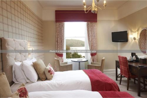 Laura Ashley The Belsfield - image 12