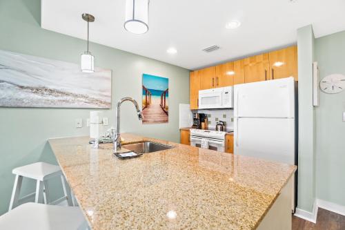 Elation at Baytowne Wharf by Panhandle Getaways - image 11