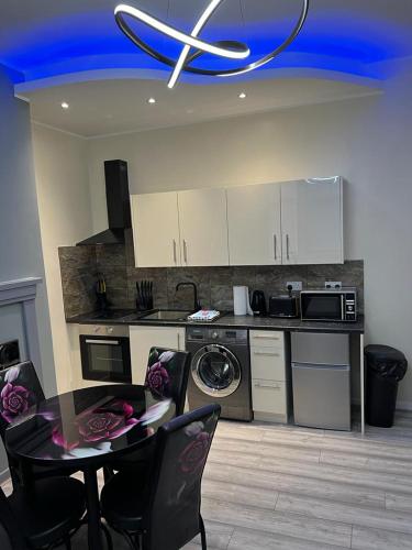 Blackpool Beach Holiday Flats 3