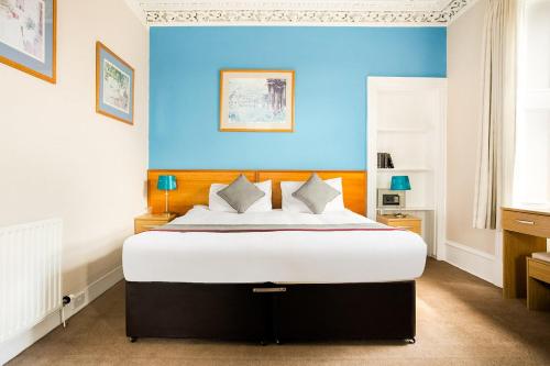 OYO Corner Hotel in Carnoustie
