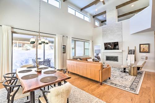 Hike and Ski Stunning Home with Hot Tub in Granby!