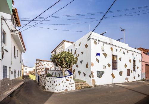  Rentaliday Casa Amelia in 38649 Arona