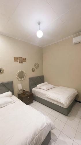 The Safa Baiti Guest House Syariah Room Type - Twin Room