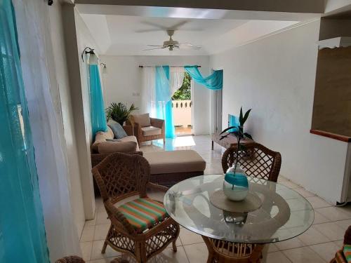 Apartment by the beach