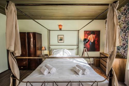 SaintPaul Grande chambre d'hôte Peraía