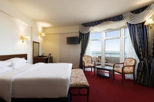Lazur Beach Hotel - image 3