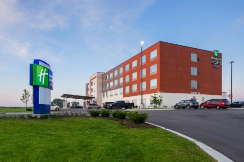 Holiday Inn Express & Suites - Bourbonnais East - Bradley