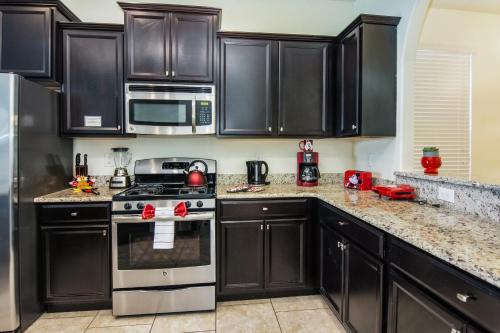 Lovely Vacation House with Private Pool at Solterra Resort 5349 - image 7
