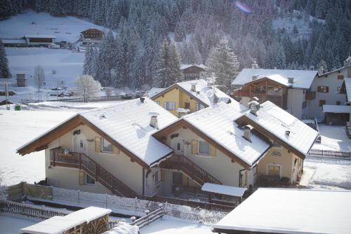 Residence Le Rose - Accommodation - Pozza di Fassa