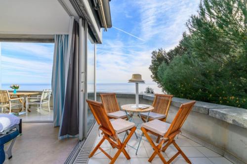 Air-Conditioned Apartment With Sea View Furnished Terrace & Parking photo 1