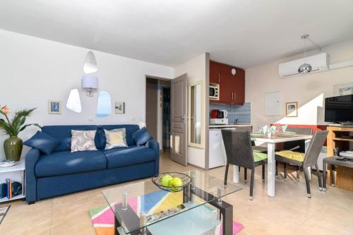 Air-Conditioned Apartment With Sea View Furnished Terrace & Parking photo 3