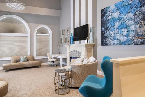 343385853 Retro Suites Hotel