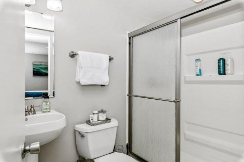 Cottage Chic Home Near Downtown Boise - main image