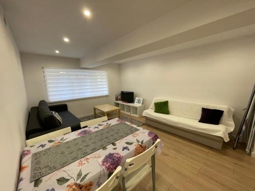 Rzeszowska Apt 01, Krakow