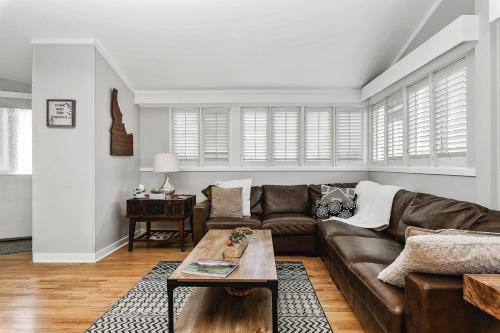 Cottage Chic Home Near Downtown Boise - image 12