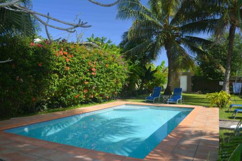 . Breadfruit Apartments