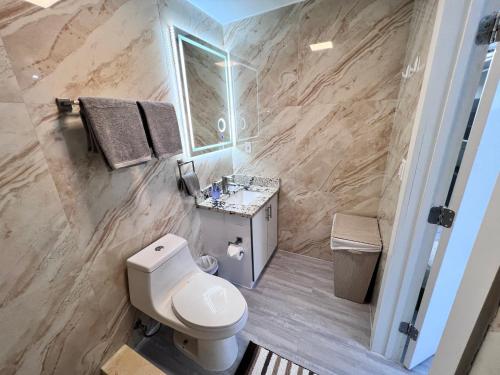 Stylish Studio Apartment By Miami International Airport in Miami, USA
