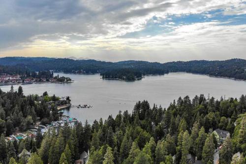 Lake House Cabin - Lake Arrowhead