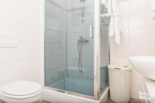 Three-Bedroom Apartment image 6