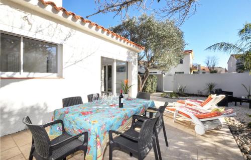 Stunning Home In Canet Plage With Wifi