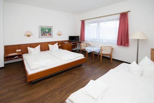 Dreibettzimmer