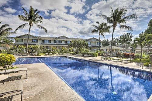 Hawaiian Hideaway Pool Access, 1 Mi to Beach