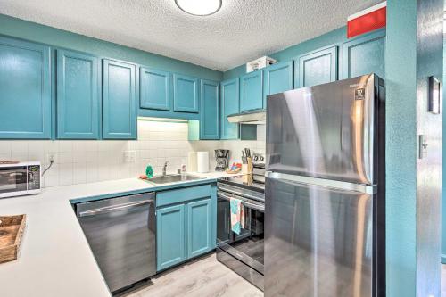 Ocean-View Condo Less Than Half Mile to Kalapaki Beach! thumb 4