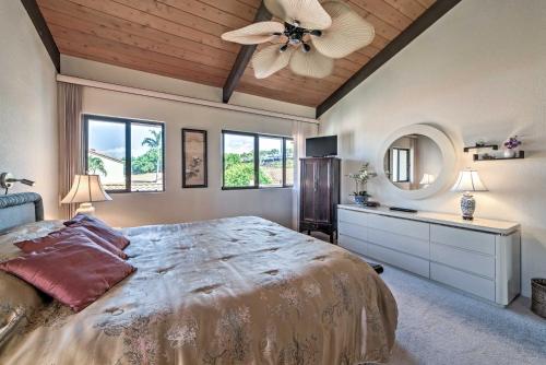 Kailua-Kona Condo with Ocean and Golf Course Views!