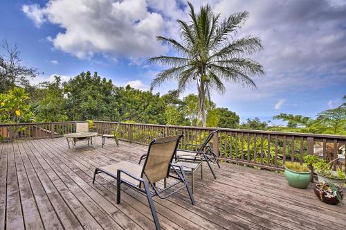 30-Day Stay at Kailua-Kona House with Hot Tub!