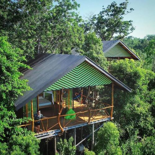 Araya Dive Resort / Bomba Divers