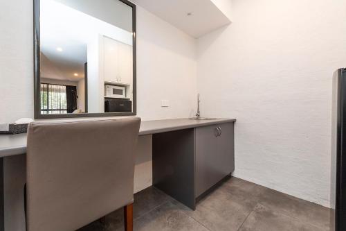 Fern Bay Motel in Fern Bay