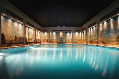 Rowhill Grange Hotel & Utopia Spa