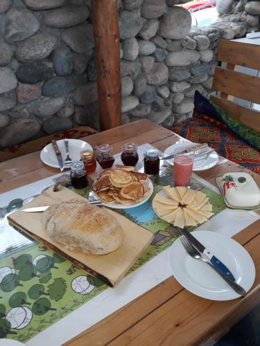Bel-Zhan Yurt Lodge in Grigorievka