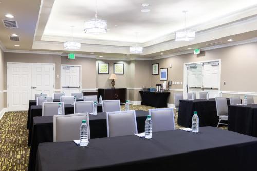 Holiday Inn Express Savannah - Historic District By IHG - image 3