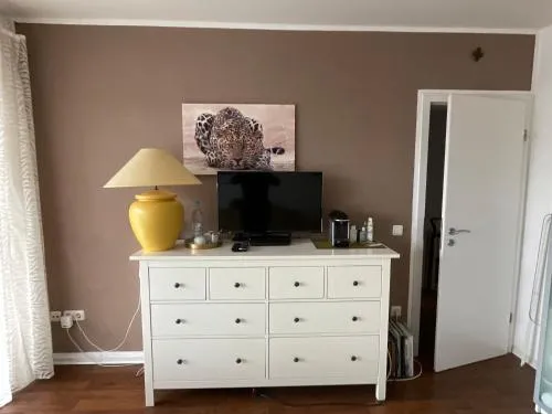 wohnliches , behagliches Zimmer mit Balkon und wifi in Mönchengladbach, Deutschland