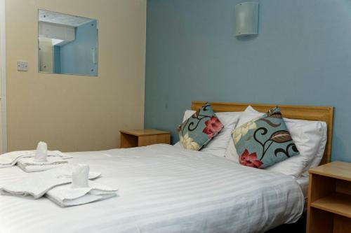 Double room, club