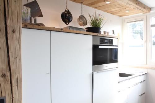 Hochwertige Sonneninsel mit Aussicht in טטנאנג