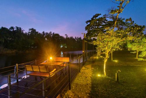 נוף חוץ, Karunakarala Ayurveda Resort in Negombo