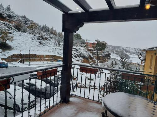 Remarkable 4-Bed House in Tobera gîte à louer Palazuelos de Cuesta-Urria