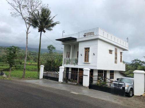 Alaina Villa Pagar Alam