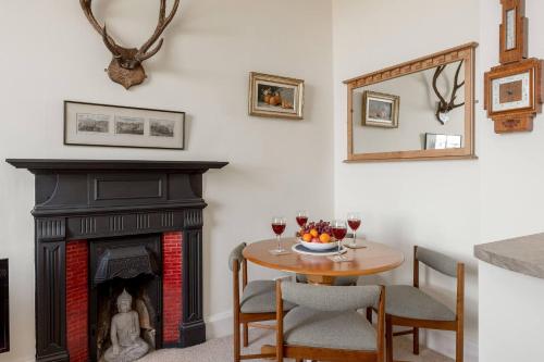 Stunning Panoramic Views: Heart of the Royal Mile, Édimbourg (photo 9)