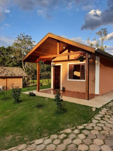 Encanto das Rosas in Santo Antonio do Pinhal ( Sao Paulo)
