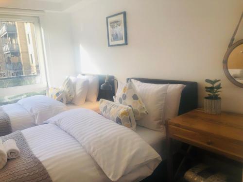 Apartment 2 bath free parking, Edinburgh (Foto 8)
