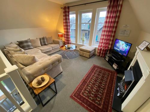 Three Bedroom Lodge with Outdoor Hot Tub (Not Pet Friendly) Lapwing