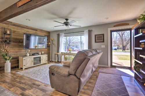 Quaint Creekside Cottage with Porch and Backyard! in Lexington, USA