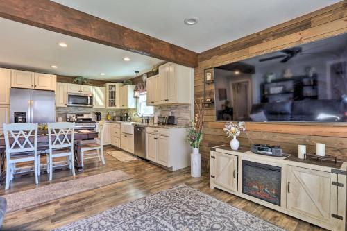Quaint Creekside Cottage with Porch and Backyard! in Lexington, USA