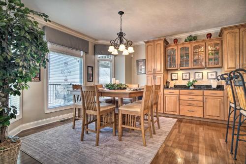 Spacious Baneberry Home with Lake Douglas Views! near Newport Speedway