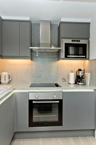 Ultra Modern, West End Village, Refurbished basement appt, Edinburgh (fotografie 8)